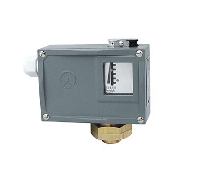 500/7D、500/7DK微壓控制器